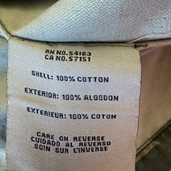 Levi's Green Camouflage Jean Jacket with Star Details - Picture 15 of 16